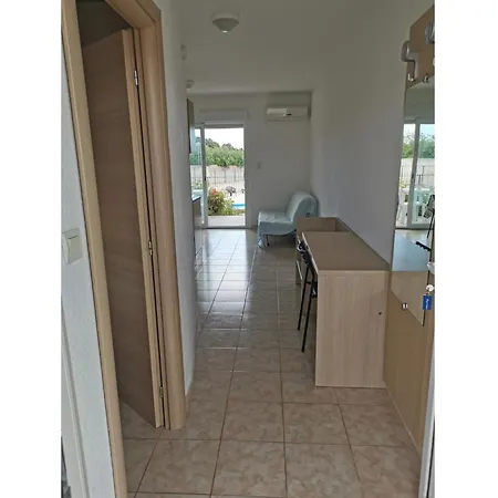 Corsica With Pool For 4 Appartement